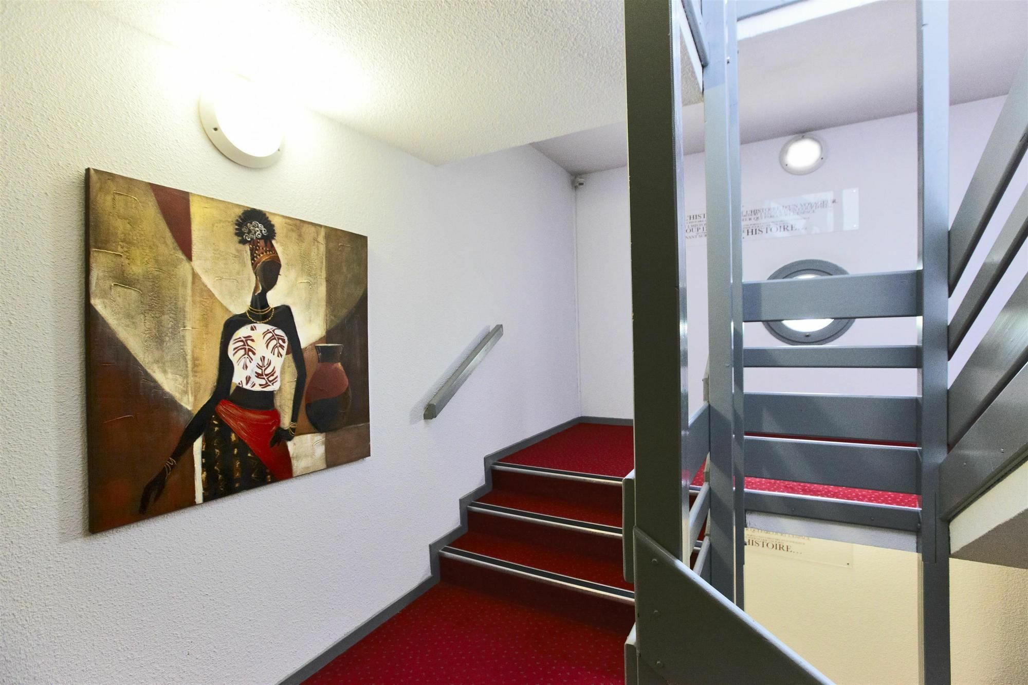 Kyriad Rouen Nord - Mont Saint Aignan Exterior photo